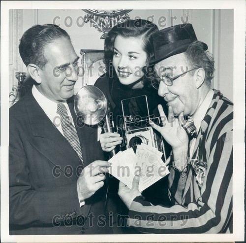 1951 Comic Actor Ed Wynn NYC Mayor Vincent Impellitteri Press Ball