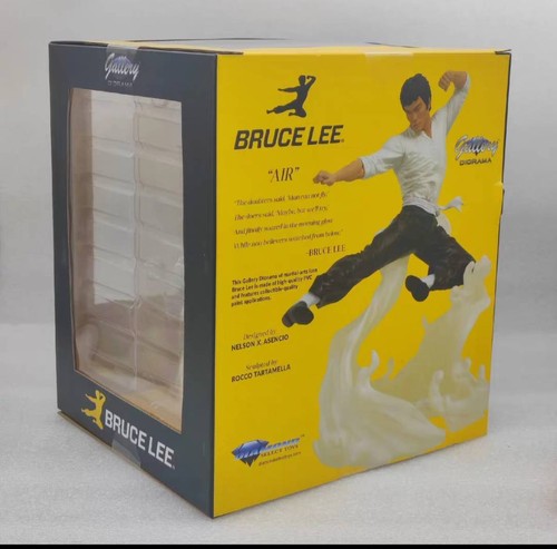 DST Art Museum Bruce Lee Flying Kick Statue H:10In Figures Model Toys Collect - Picture 2 of 5