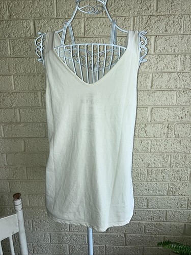 Harry Potter Women's White Tank Top Size Small Hogwarts Crest Shield Graphic Top - Picture 5 of 6