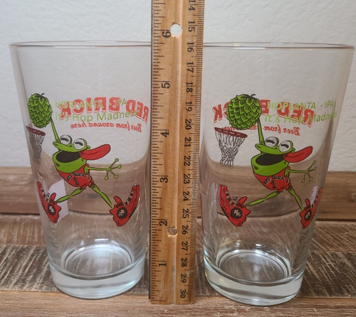 PAR DE VASOS DE PINTA DE VIDRIO ROJO BRICK HOPLANTA HOP MADNESS Atlanta Brewing Company - Imagen 9 de 10