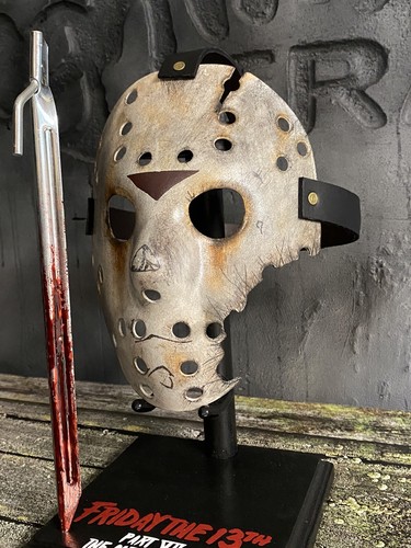 Friday the 13th Jason Voorhees Maske Teil 7 Die neue Blutanzeige Ständer Zelt - Bild 5 von 12