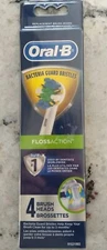 Oral-B Floss Action Replacement Electric Toothbrush Head Bacterial Guard 4 Pack