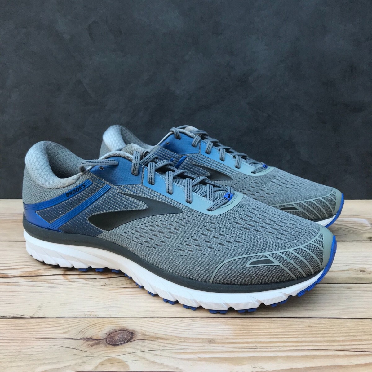 Brooks adrenaline gts 18 mens deals size 9
