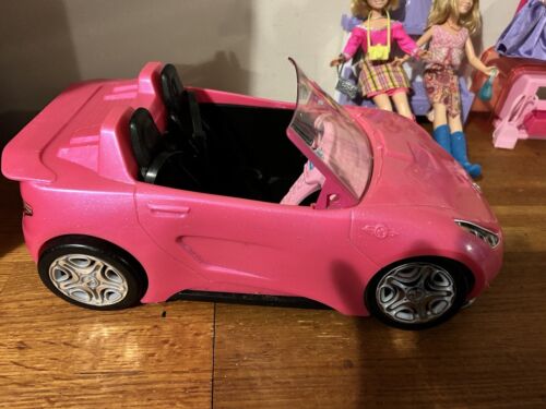 Barbie Mary Kate & Ashley con accessori, abiti extra e auto - Foto 3 di 17