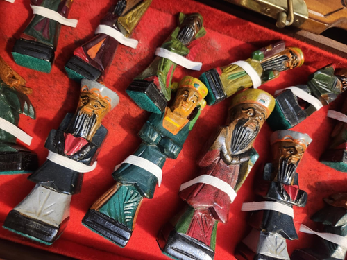 Asian Chinese Chess Tile Inlays Hand Carved Figurines Folding Box Vintage READ - Picture 10 of 10