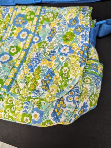 Vera Bradley Quilted Floral Messenger Bag English Meadow 10448-103 NWT - Picture 3 of 10