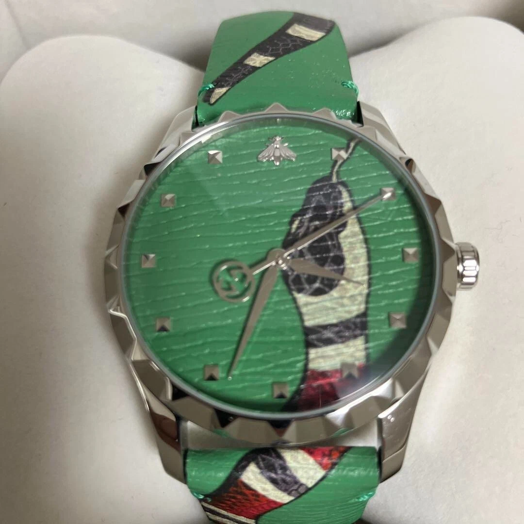 Montre homme Gucci serpent bracelet cuir vert quartz analogique design rare jamais utilisée neuve