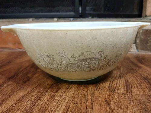 Vintage PYREX #442 1.5L Forest Fancies Mushroom Cinderella Nesting Mixing Bowl