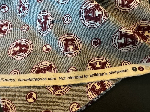 Marvel Avengers RARE OOP Fabric by Camelot Cotton 1.5 YD x WOF- Hard to Find - Picture 3 of 4
