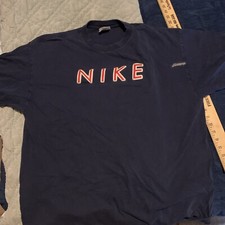 Vintage 90’s Tee Embroidered Nike Logo Tee Shirt Xl Made In USA