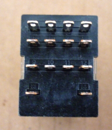 OMRON MY4N AC110/120 (S) RELAY (1 Relay) - Picture 2 of 6