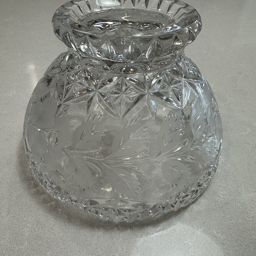 Deutsche Schale geätzter Kristall im Rosendesign Sammlung Sägezahnrand Vintage - Bild 7 von 10