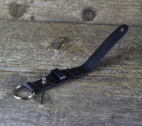 Leather key chain, leather key fob, handmade key chain, leather key ring. - Picture 5 of 7