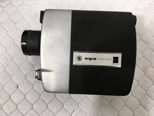 Argus 810 Super Eight Filmkamera mit Reisetasche und Broschüre - Bild 3 von 12