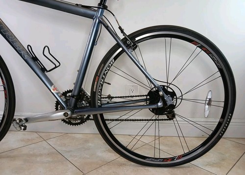 TREK FX 7.5 - Hybrid Flat Bar 51 cm Bontager HCM Carbon w/SSR Rims- Good Cond - Picture 10 of 24