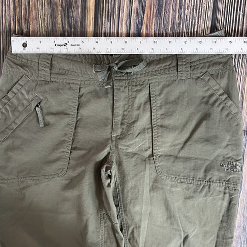 The North Face Women's Olive Roll Up Hiking Pants Lightweight Capri Nylon Size 4 - Picture 6 of 9