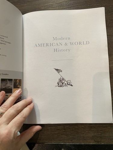 Beautiful Feet Books ~ Modern American & World History ~ Curriculum & 1 Book SET - 第 3/9 張圖片
