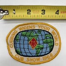Vintage 1968 Boy Scout Cub Show Patch Cubbing Widens Your World 3x4” Oval BSA