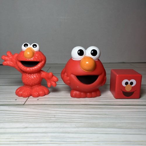 Hasbro Sesame Street Lot of 11 Elmo Bucket ,Plastic Figures, Cookie Monster - Picture 7 of 15