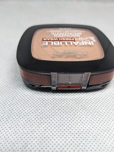 Bronceador L'Oreal Infalible 24H Fresh Wear acabado mate 200 justo 0,31 oz. LEER - Imagen 4 de 7