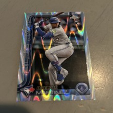 2025 Topps Chrome MLB - RayWave - #105 Orelvis Martinez (RC) - Toronto Blue Jays