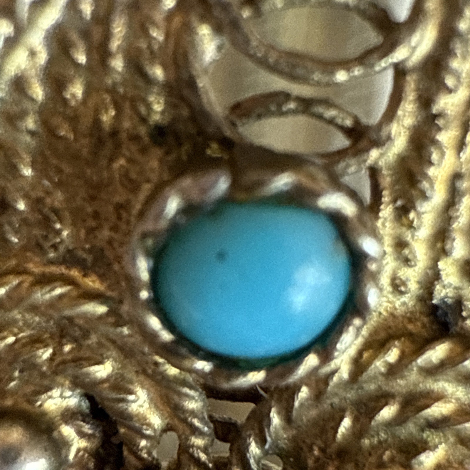 Picture 9 of 24