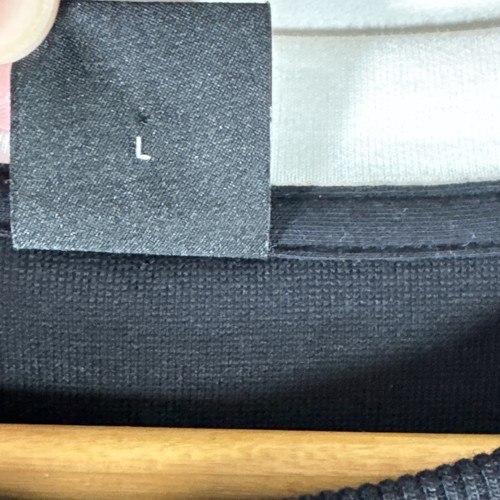 Hugo Boss Men's Black White Logo Jumper Size Large Good Condition - Picture 4 of 9