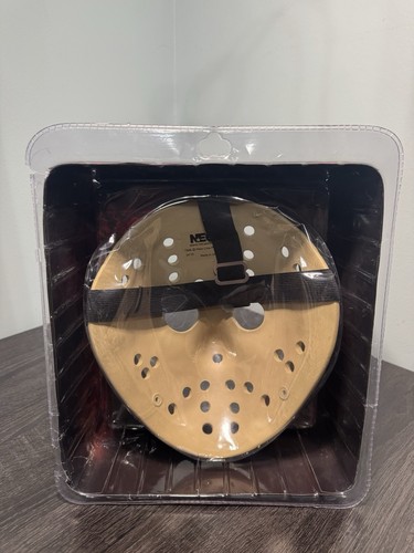 Máscara réplica de utilería NECA Friday The 13th Part 3 III 3d Jason Vorhees sellada - Imagen 5 de 8