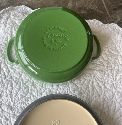 Rare Le Creuset Signature Rosemary 20cm / 2.75 QT Casserole / Dutch Oven - Picture 14 of 15