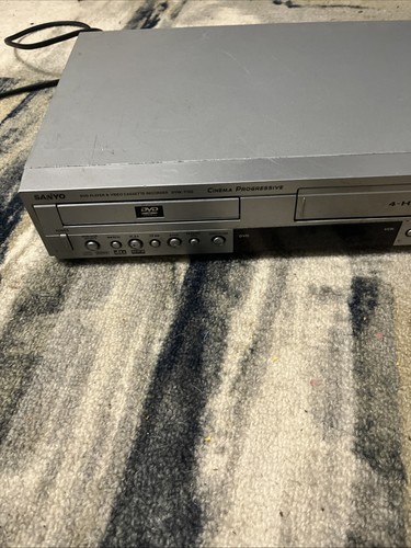 SANYO DVD/VCR VHS Combo Player DVW-7100A - No Remote - Parts Only Read!! - Picture 5 of 7
