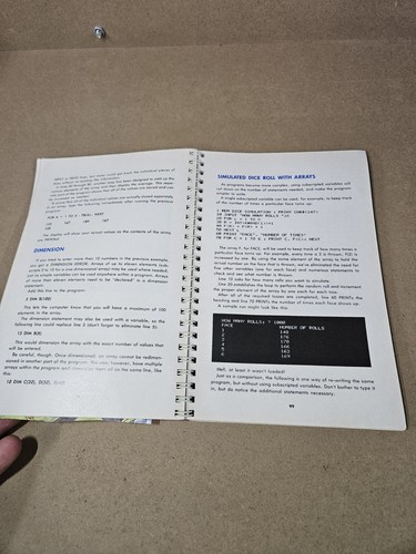 Vintage 1984 Commodore 64 Micro Computer User Manual 188 pages - Afbeelding 7 van 10