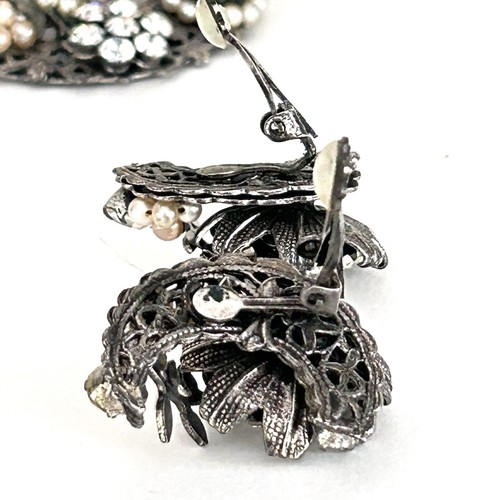 Vintage Original By Robert Brooch Clip On Earrings Set Rhinestones Faux Pearls - Bild 2 von 17