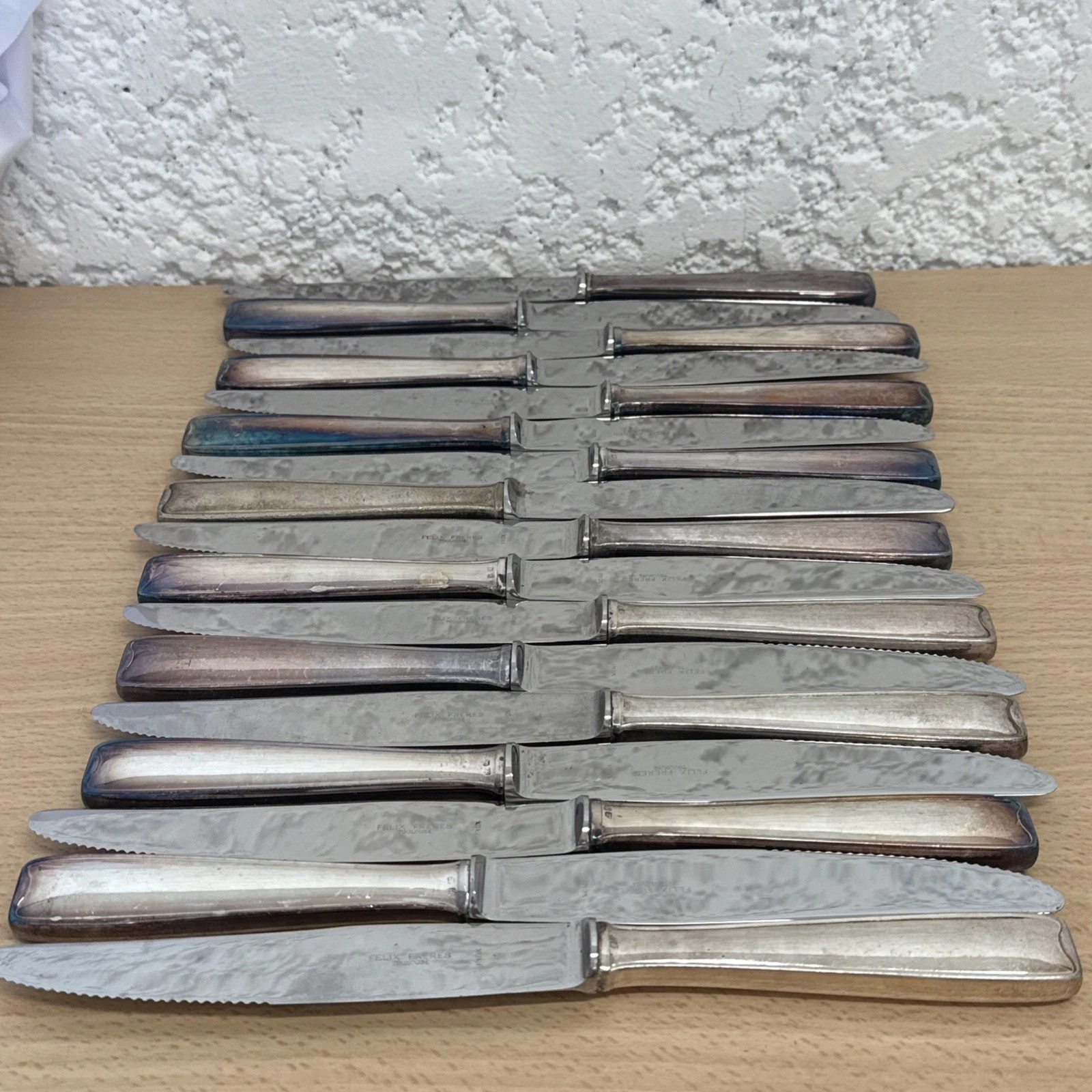 17 Couteaux Couverts Ancien Félix Frères En Métal Argenté