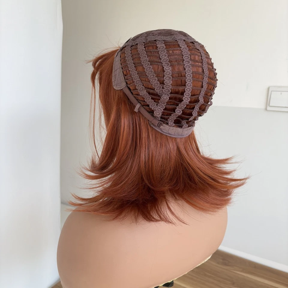 Pelucas de vestir rectas resistentes al calor de cabello sintético suave con flequillo rojo cobre Foto 2 de 4