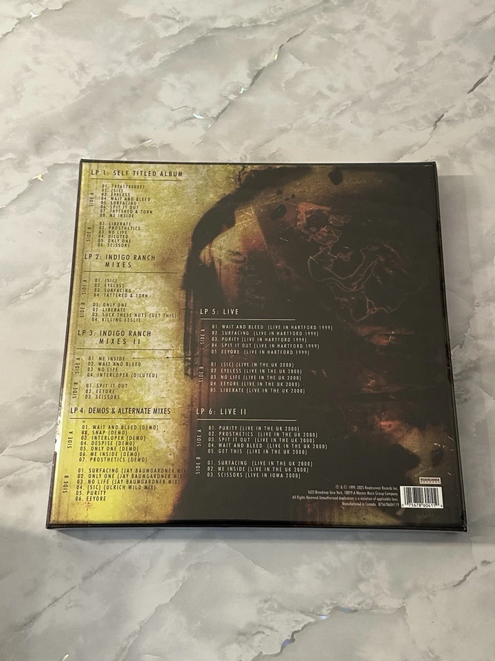 SLIPKNOT 6LP 25TH ANNIVERSARY BLOOD SPLATTER BOX SET LE 1899 Units IN HAND - Image 2 of 2