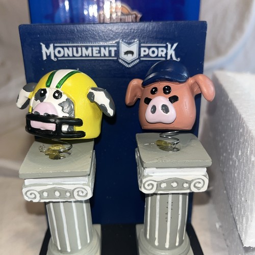 St. Paul Saints 2019 Collector’s Bobblehead SGA Brat Favre & The Great Hambino - Bild 3 von 11
