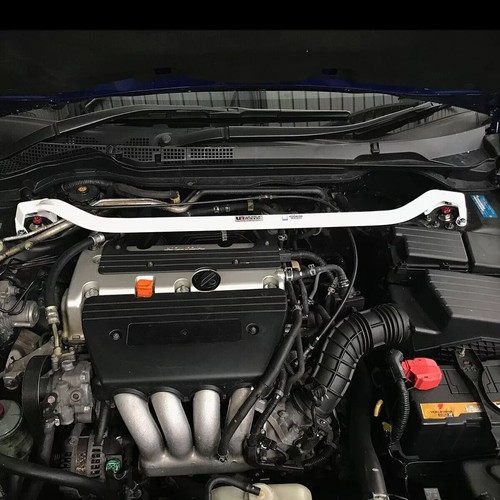 Ultra Racing For 03-07 HONDA ACCORD CM5 Front Strut Bar / Tower Bar/ Upper Brace - Picture 1 of 9