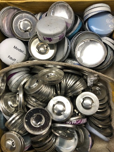SALE 2500 COVERING BUTTONS ASSORTED SIZES FOR MULTI FUNCTION HAND PRESS MACHINE - Picture 5 of 7