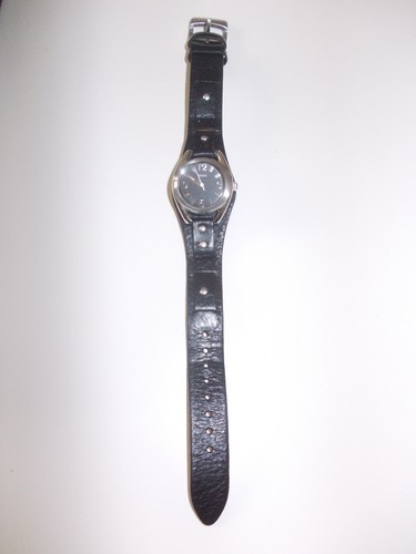 Fossil Damen Armbanduhr mit schwarzem Lederarmband - Bild 3 von 6