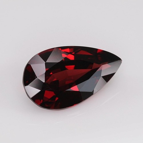 7.04 carats- Vivid Red Natural Pyrope Garnet Pear 24023363 - Picture 5 of 5