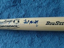 FRED  McGRIFF  SIGNED  AUTHENTICATED  AUTOGRAPH   ADIRONDACK  232  BIG STICK BAT