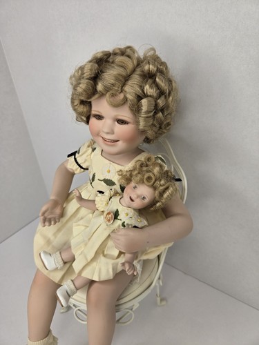 Shirley Temple "Shirley and Her Doll" Danbury Mint Porcelain Doll Girl - Picture 6 of 24
