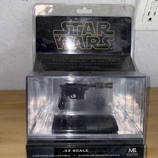 Master Replicas .33 Scale Han Solo Blaster Empire Strikes Back - SW 341