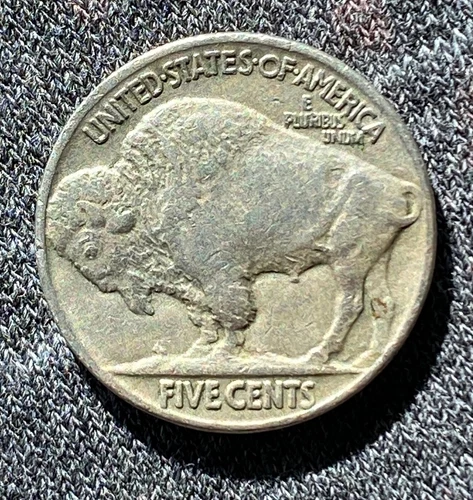 1913 TYPE II BUFFALO  NICKEL  —SEMI  KEY DATE —  NICE HIGH GRADE  NO  RESERVE