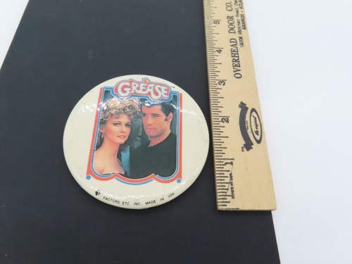 Vtg 1970s Grease Pinback Button Rare Original Travolta Olivia Danny Sandy - Picture 6 of 11
