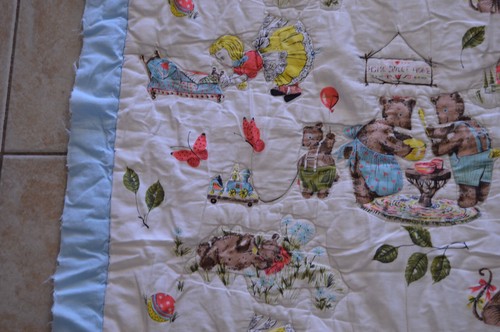 Vintage Crib Baby Blanket Goldilocks and the Three Bears MCM Child Throw *Repair - Picture 6 of 18