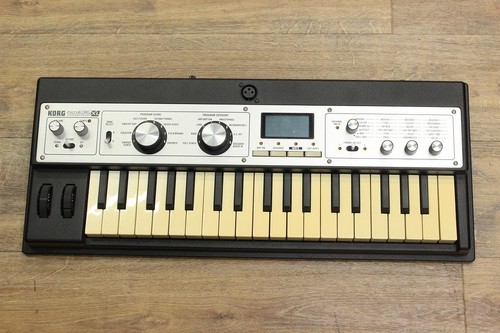 KORG microKORG XL Synthesizer – Vintage Look, Analog Modeling, Mic Included - Picture 4 of 7