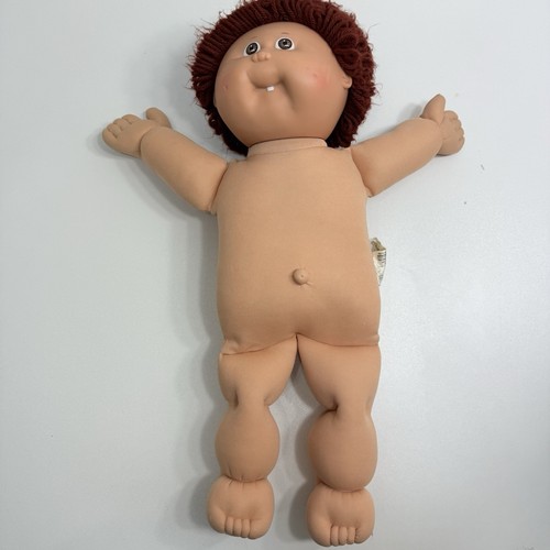 Cabbage Patch Kids Doll Appalachian Artwork Boy Doll Front Tooth 1982 Yarn Hair - Picture 8 of 17