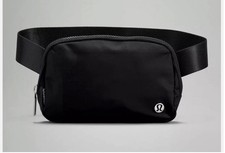 Lululemon Small Black Adjustable Belt Bag Fannypack Waist Pouch