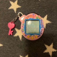 Yay Family Varieties Tamagotchi Plus Famitama Love with key charm Used Tested